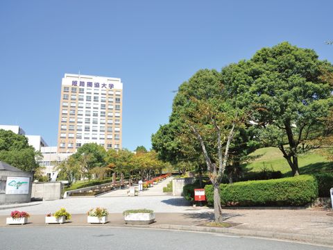 正門