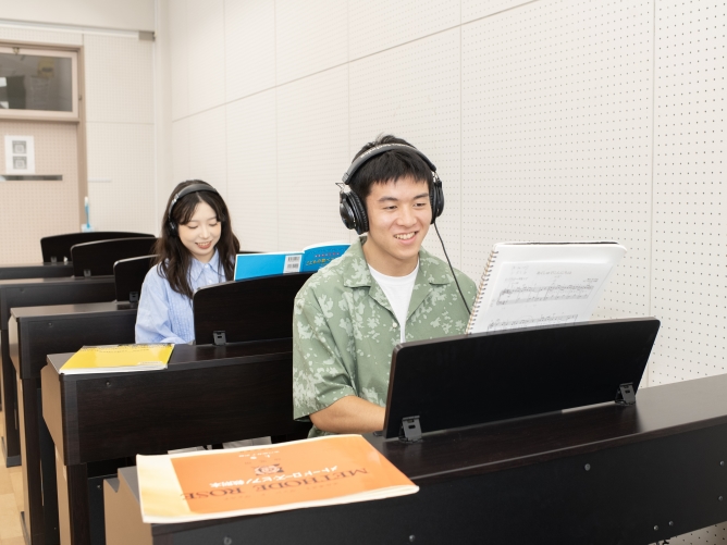 東京立正短期大学