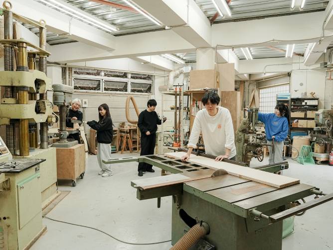 京都精華大学のcampusgallery