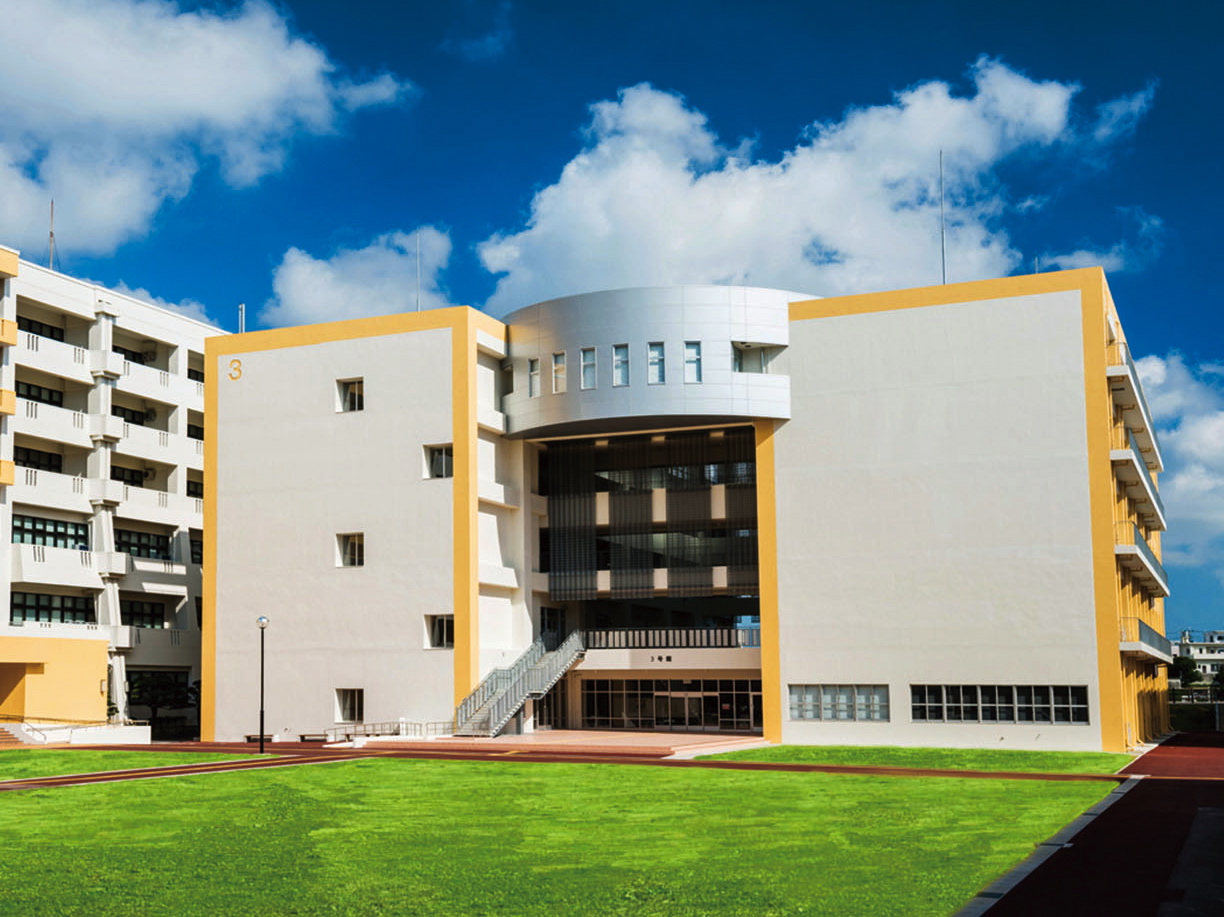 沖縄国際大学のcampusgallery