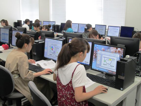 名古屋葵大学のcampusgallery