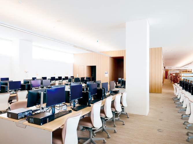 コンピュータ演習室