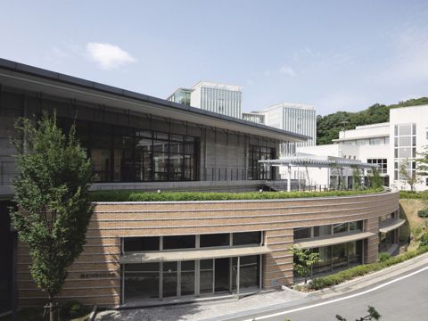 創立15周年記念館