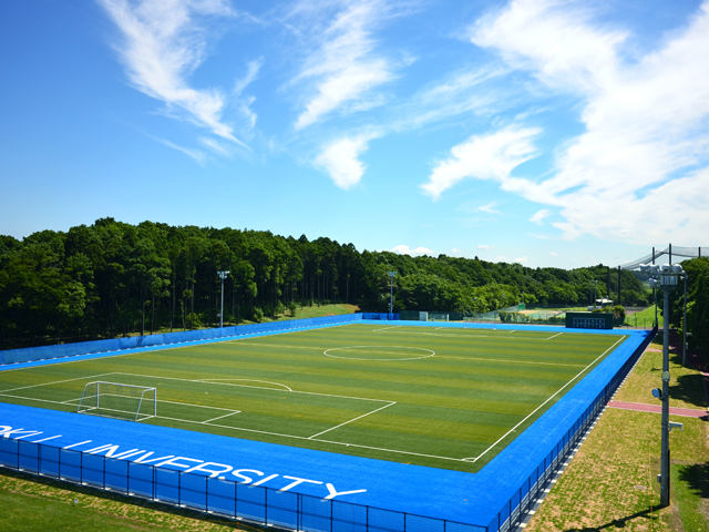 人工芝サッカー場『BLUE WING』
