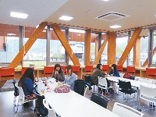 健康科学大学のcampusgallery