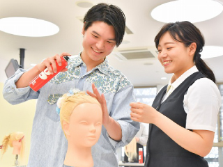 グラムール美容専門学校のcampusgallery