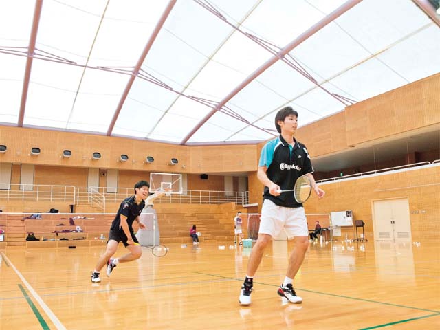 九州国際大学のスポーツ施設
