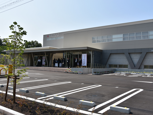 中部学院大学