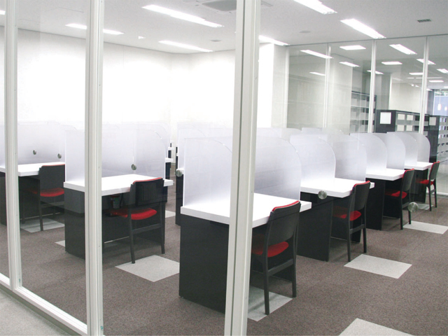 純真短期大学の図書館