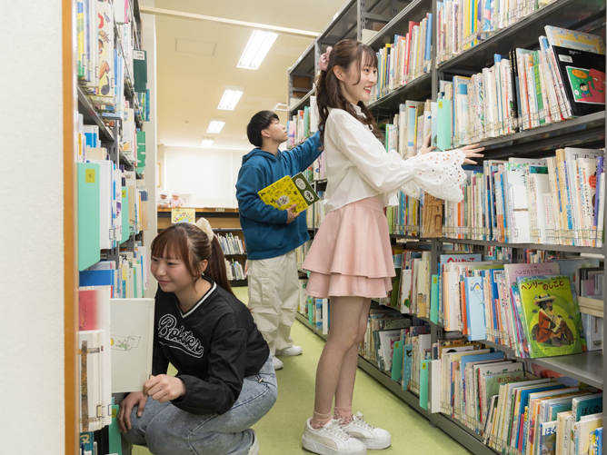 名古屋柳城短期大学の図書館
