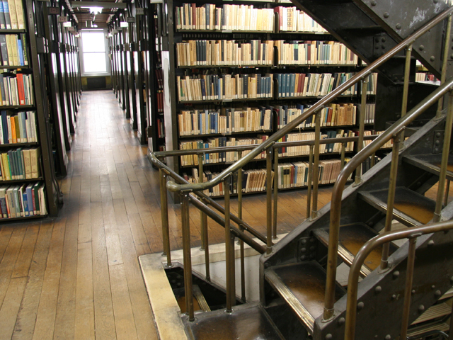 神戸大学の図書館