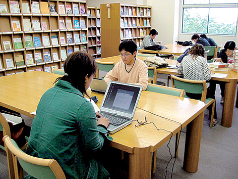 滋賀県立大学の図書館