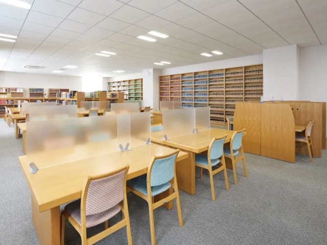 北海道文教大学の図書館