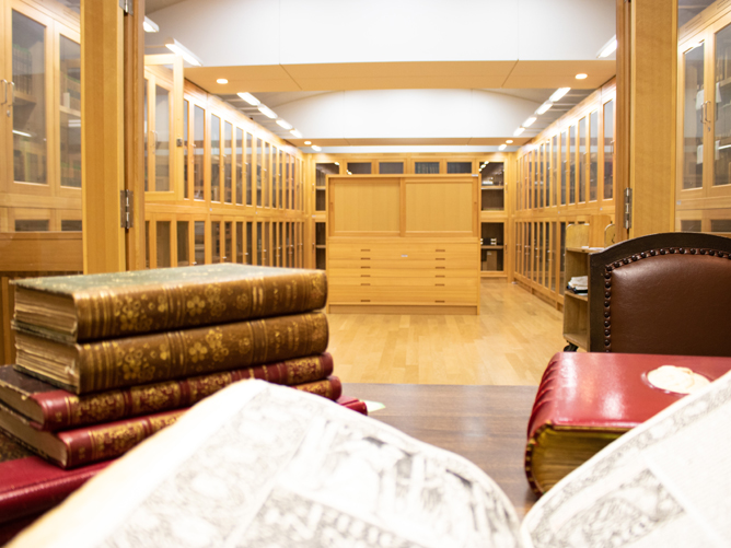 武蔵大学の図書館
