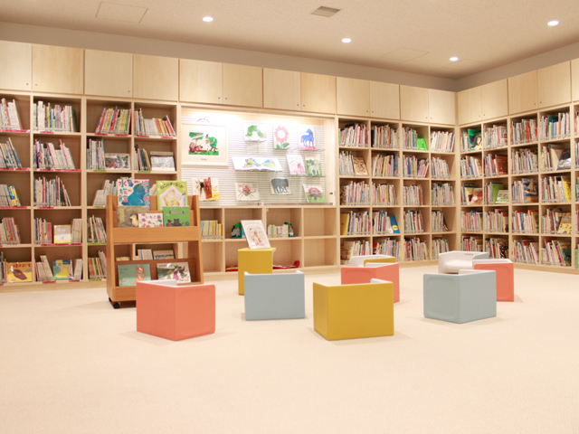 新潟青陵大学の図書館