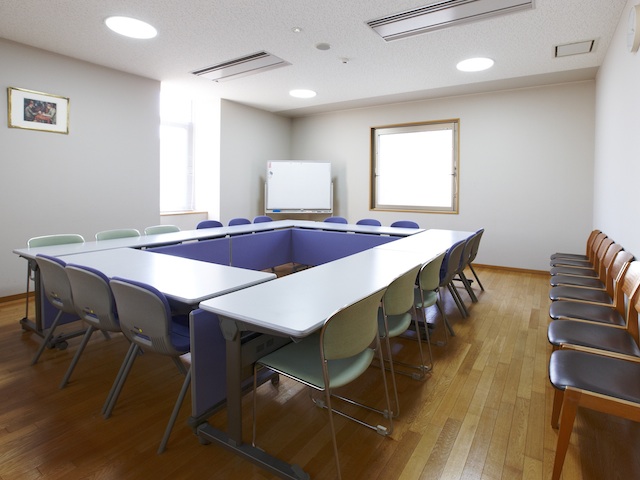 就実大学の図書館