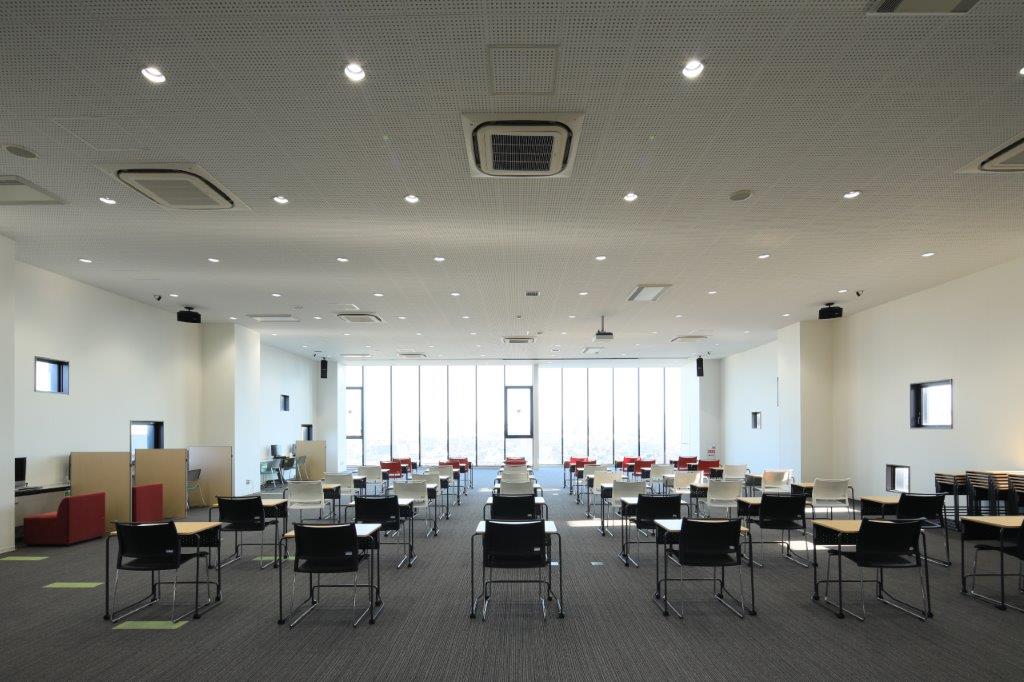 愛知東邦大学の図書館