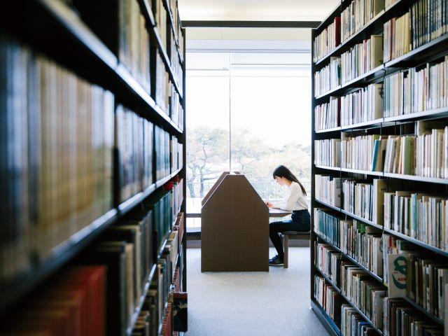 跡見学園女子大学