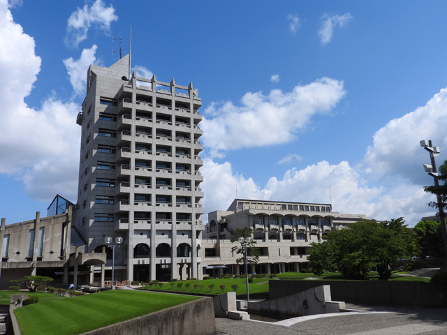 金沢工業大学