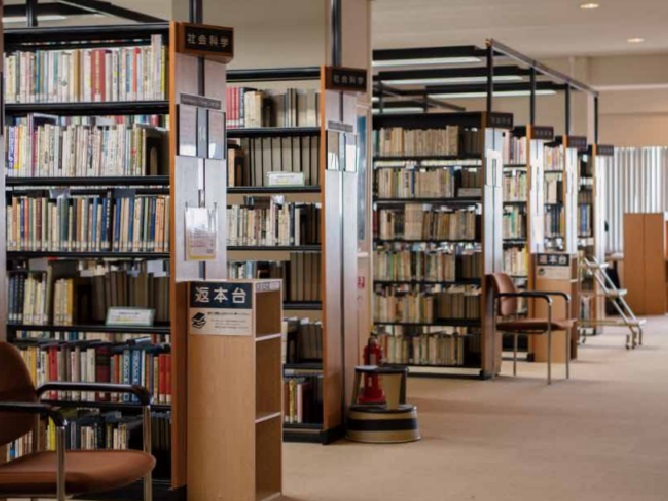 札幌国際大学の図書館