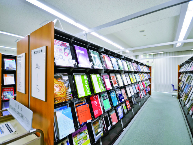 松山大学の図書館