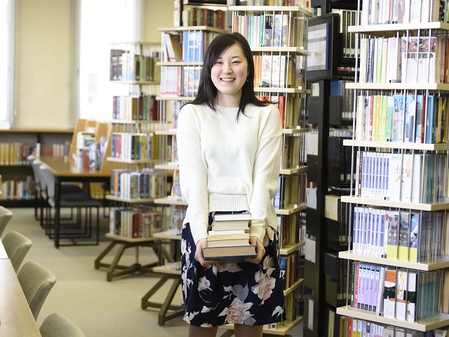 信州豊南短期大学の図書館
