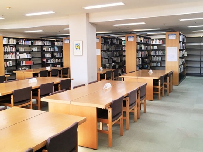 松蔭大学