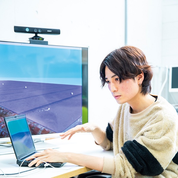 電子光工学科