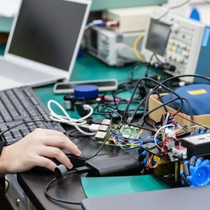 電子光工学科