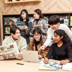 国際経営学部