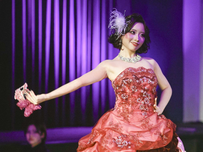 グラムール美容専門学校