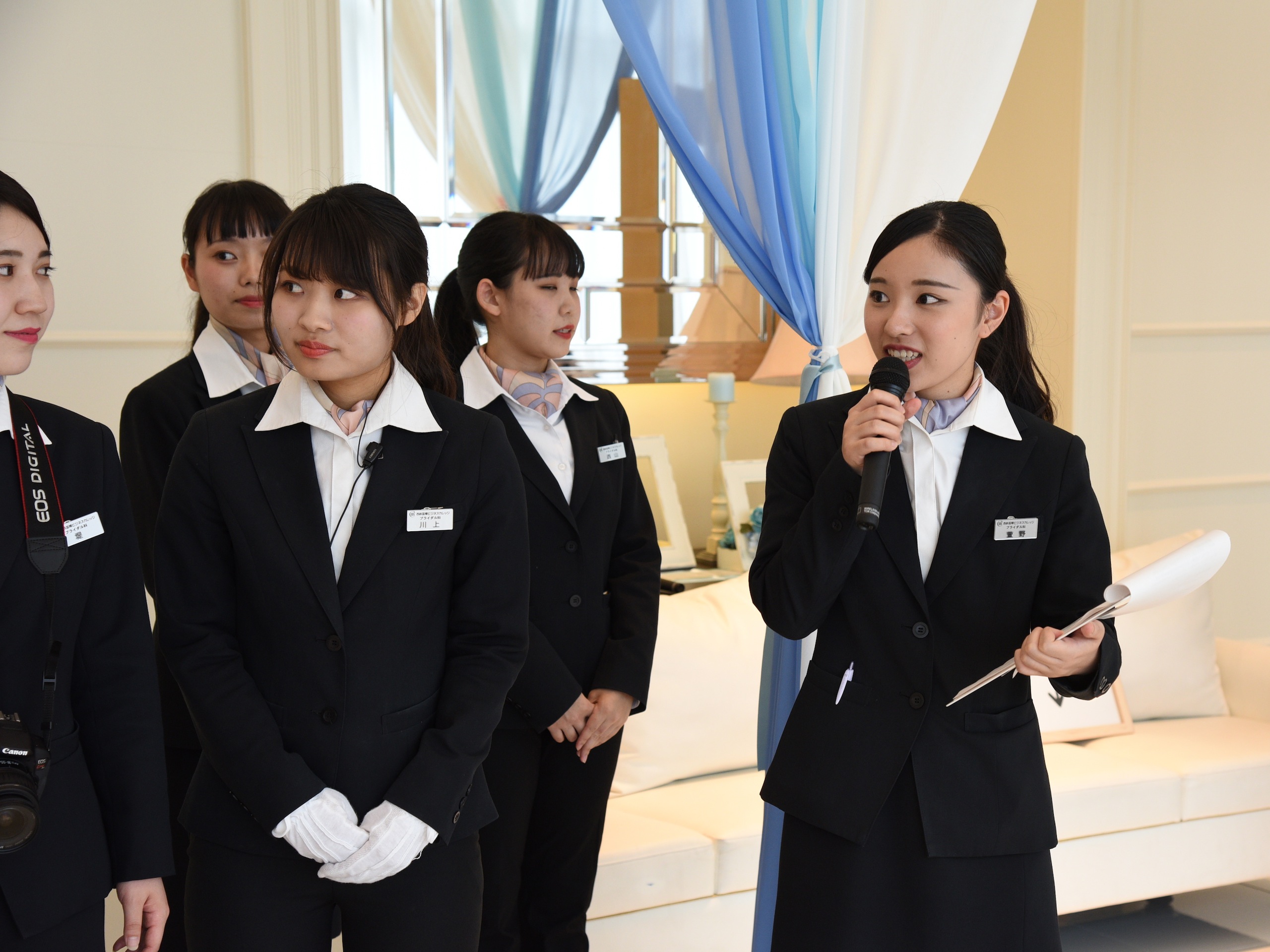 ゲストには、高校生や家族、高校時代の恩師を招いて行う特別なイベントです。