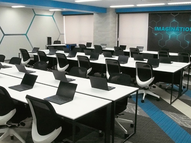 東京立川情報ＩＴクリエイター専門学校のcampusgallery