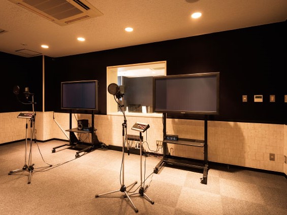 【総合学科／声優学科】アフレコスタジオ