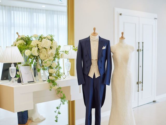 明るい雰囲気のチャペルホワイエ