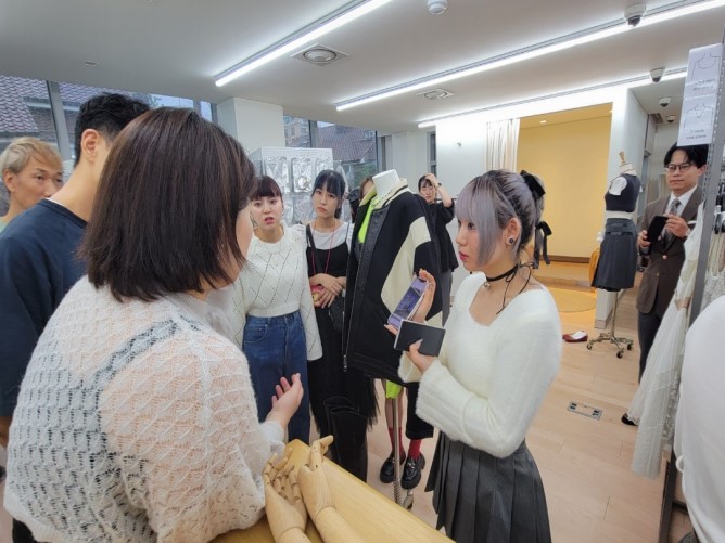 大阪文化服装学院のcampusgallery