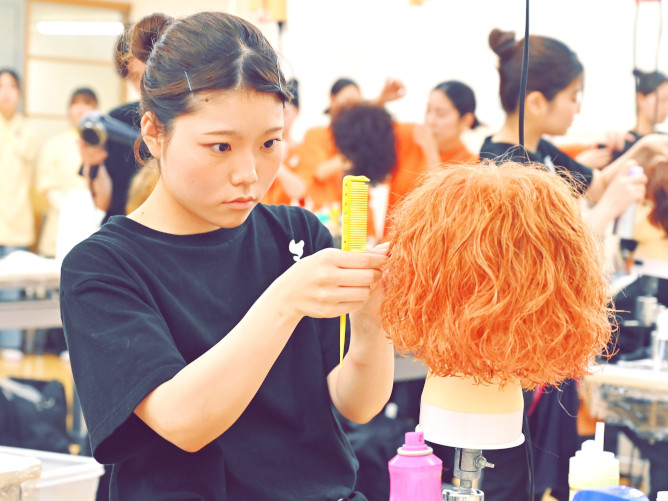 グラムール美容専門学校のオープンキャンパス