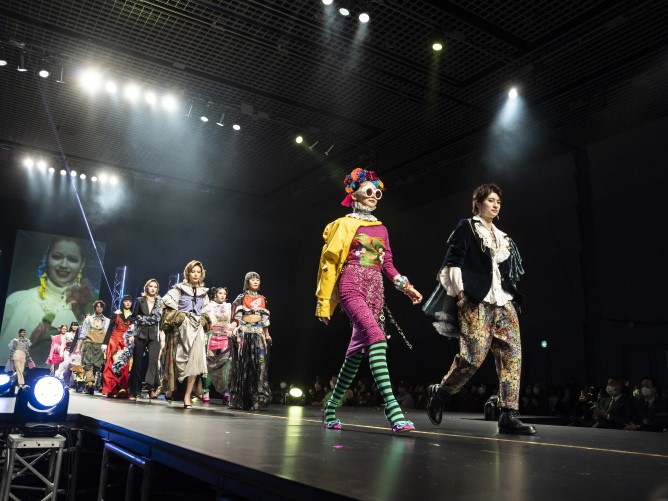 大阪文化服装学院のcampusgallery
