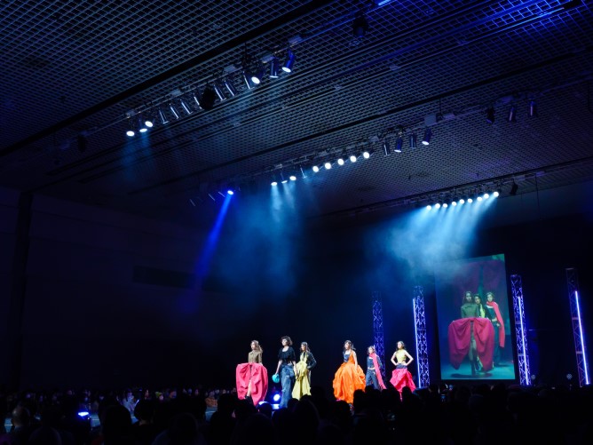 大阪文化服装学院のcampusgallery