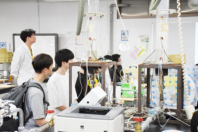 東北大学サイエンスキャンパス「東北大学工学部オープンキャンパスラボツアー2025」2