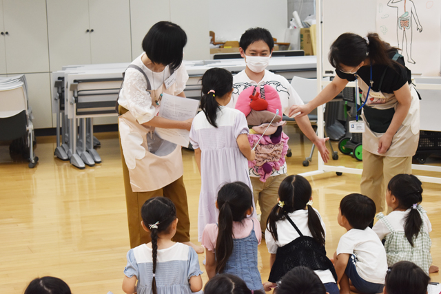 「からだのおはなし会」
―からだのしくみをいっしょに学ぼう―3