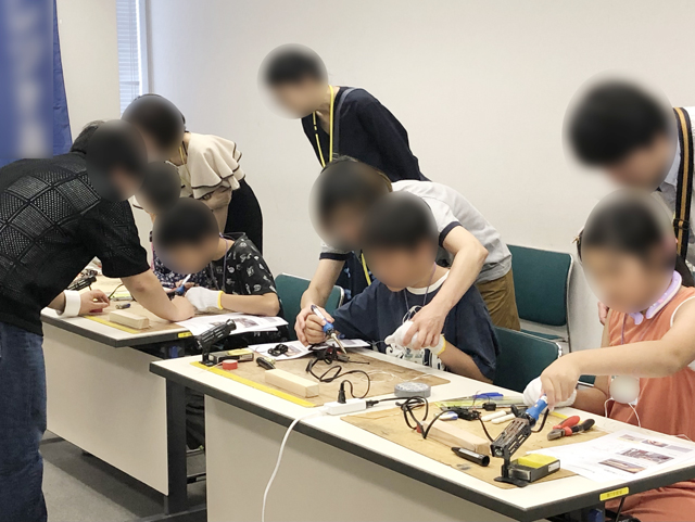 「作って遊ぼう『イライラ棒』
～ 早くゴールできるのは誰か！？ ～
－第15回夏休み子どもいちょう塾－」2