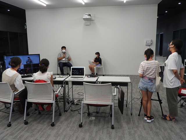 令和６年度　名古屋文理大学公開講座
「スタジオを使ってミニ番組を作ってみよう！」（全２回）2