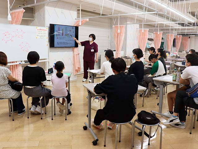 中学生対象・看護体験教室2