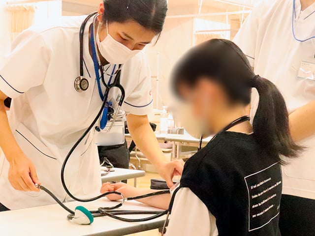 中学生対象・看護体験教室3