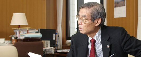 石澤良昭さん